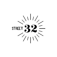 Street 32 Cocktail Bar & Eatery