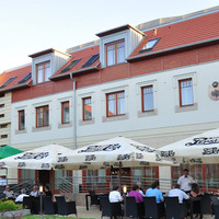 Local Businesses Három Gúnár Hotel és Étterem- Restaurant Konferencia és Esküvői Rendezvényhelyszín in Kecskemét Bács-Kiskun