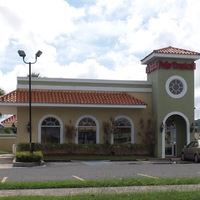 Pollo Tropical