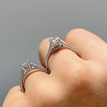 What Should You Know Before Customizing Your Engagement Ring